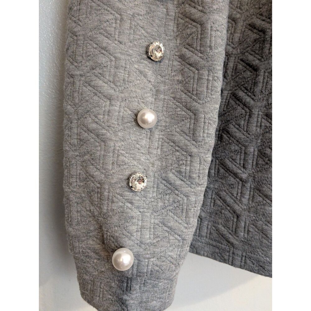 Simply Southern Gray Knit Pullover Sweater Large V-Neck Pearl Rhinestone Buttons - Picture 8 of 10